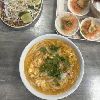 Hoai Hue Restaurant - Vietnamese Near Me - San Diego, California Hoai Hue Restaurant - Vietnamese Near Me - San Diego, California