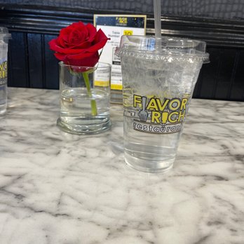 Flavor Rich Restaurant - Table and water - Breakfast & Brunch Near Me - Suwanee, Georgia Flavor Rich Restaurant - Table and water - Breakfast & Brunch Near Me - Suwanee, Georgia