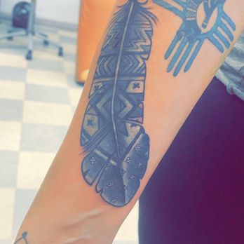 808 Tattoo - Suppose to be a feather but it turned out to look like a penis. Can't they fix this??  Please?! - Tattoo Near Me - Kaneohe, Hawaii