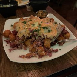 Reuben Tater Tots. OMG SO GOOD