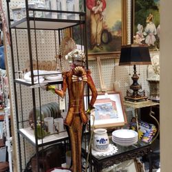 Stratford Antique Center
