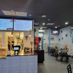 Simit Fresh Mediterranean Restaurant