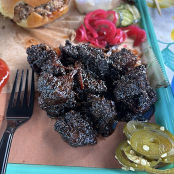 Botto's BBQ - Burnt brisket tips - Barbeque Near Me - Portland, Oregon