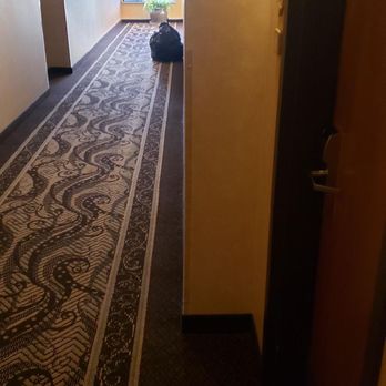 MCM Elegante Lodge & Resort - Trash never moved. - Hotels Near Me - Ruidoso, New Mexico
