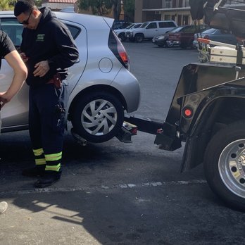 Specialty Towing - Helper - Towing Near Me - Palo Alto, California Specialty Towing - Helper - Towing Near Me - Palo Alto, California