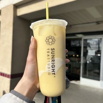 Sunright Tea Studio - Mango Milk Tea - Bubble Tea Near Me - Garden Grove, California Sunright Tea Studio - Mango Milk Tea - Bubble Tea Near Me - Garden Grove, California