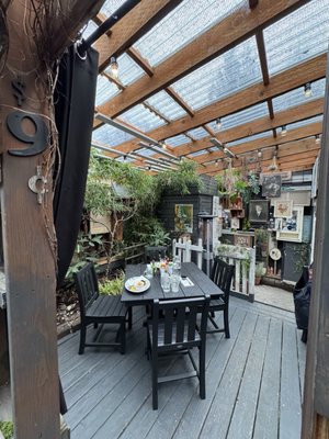 Wanda's Cafe + Bakery by null