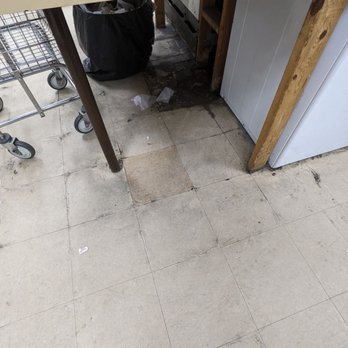 Coin Laundry - Is this legal? - Laundromat Near Me - San Diego, California