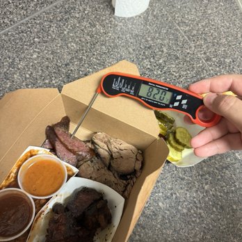 OAK'D BBQ - SLICED WAGYU SAUSAGE - Barbeque Near Me - Dallas, Texas