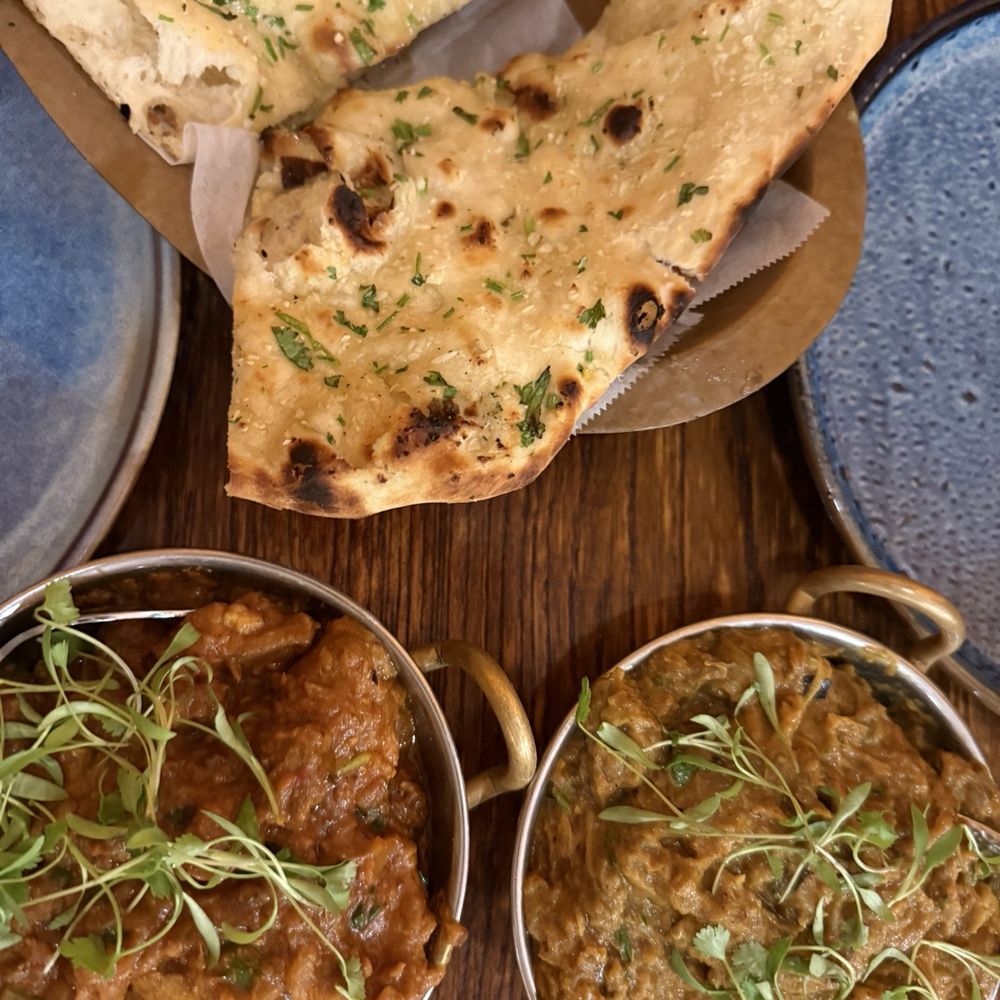 Tilak - Kadai Chicken, Tandoori Roti - Indian Near Me - San Francisco, California Tilak - Kadai Chicken, Tandoori Roti - Indian Near Me - San Francisco, California