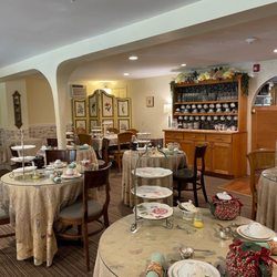 High SocieTea House