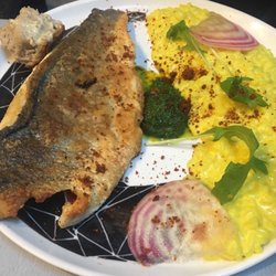 A la Changerie - Sea bass and turmeric risotto