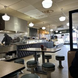 Kravitz Delicatessen - Kravits Deli Youngstown Ohio