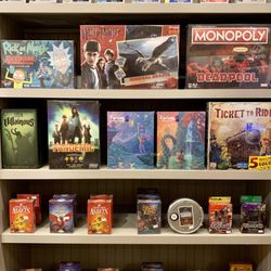 Eborn Books Collectibles & Gifts