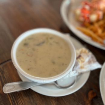 Sam's Chowder House - Clam Chowder - Seafood Near Me - Half Moon Bay, California Sam's Chowder House - Clam Chowder - Seafood Near Me - Half Moon Bay, California