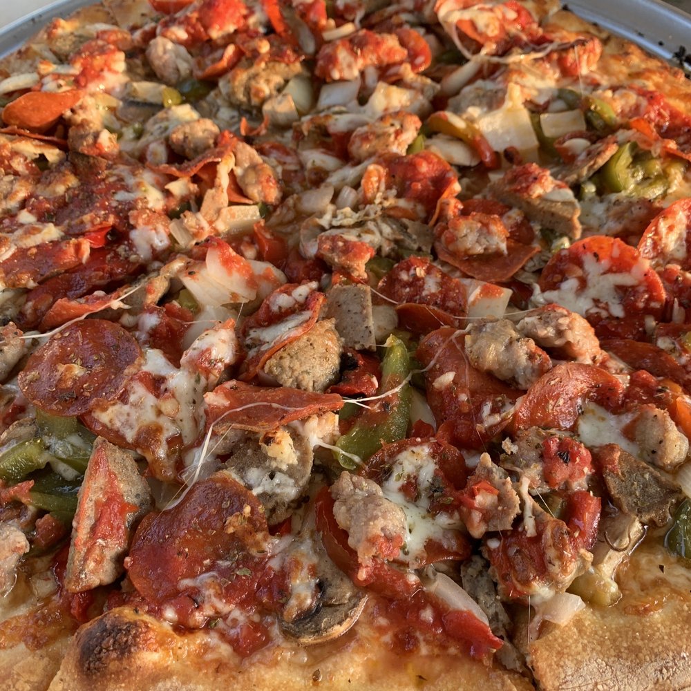 DELORENZO’S PIZZA Updated September 2024 123 Photos & 205 Reviews