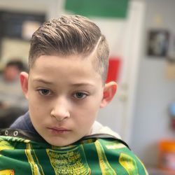 Frankie The Barber