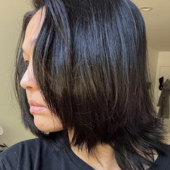 Hair Arca - Layering issues leaving the top layer separated from the bottom section. - Hair Salons Near Me - Los Angeles, California