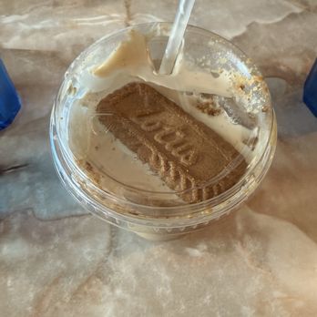 Nightingale - Iced Biscoff Latte - Breakfast & Brunch Near Me - Huntington Beach, California
