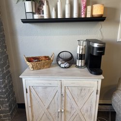 K.M. Beauty Studio - Coffee + snack bar + retail