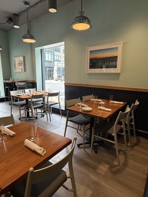 Hank's Oyster Bar, Old Town by null