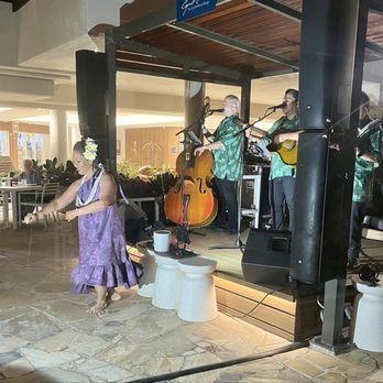 Kani Ka Pila Grille - Amazing live music and hula dance - Hawaiian Near Me - Honolulu, Hawaii Kani Ka Pila Grille - Amazing live music and hula dance - Hawaiian Near Me - Honolulu, Hawaii