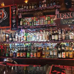 Pilot Inn - Bar area