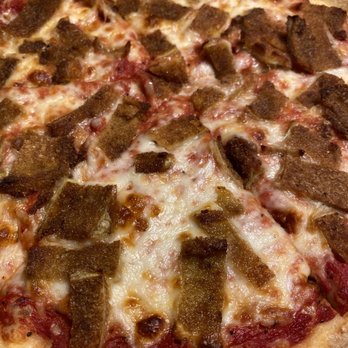 Dolce Pizzeria & Restaurant - 10" Personal Pizza with eggplant - Pizza Near Me - Fords, New Jersey