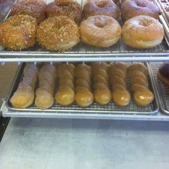 The Perfect Dozen - Donuts Near Me - Lincoln, California The Perfect Dozen - Donuts Near Me - Lincoln, California