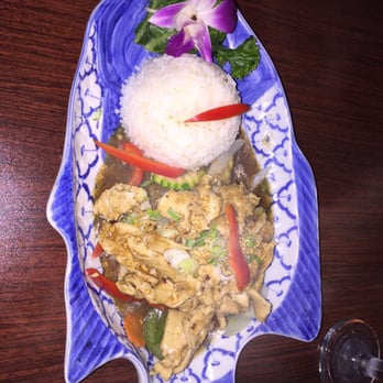Soong Thai - Garlic Chicken - Thai Near Me - Ocoee, Florida Soong Thai - Garlic Chicken - Thai Near Me - Ocoee, Florida