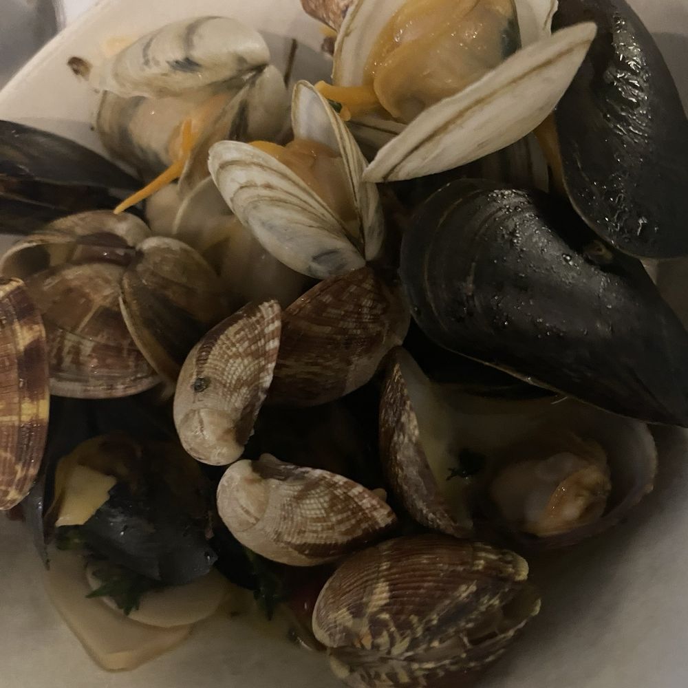 L'Avant Comptoir de la Mer - Seafood Near Me - Paris, 75 L'Avant Comptoir de la Mer - Seafood Near Me - Paris, 75