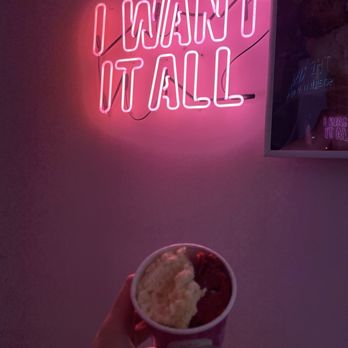 Cookie Dough Bliss - decor inside - Desserts Near Me - Fort Worth, Texas