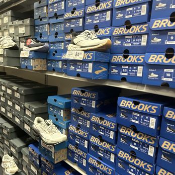 Rack Room Shoes - Shoe Stores Near Me - Las Vegas, Nevada Rack Room Shoes - Shoe Stores Near Me - Las Vegas, Nevada