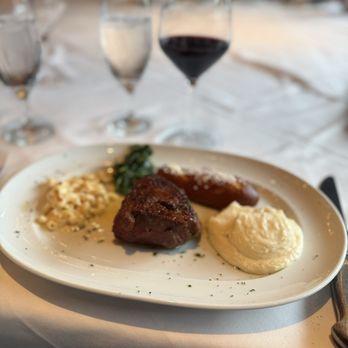 Mastro's Steakhouse - Filet 8oz - Steakhouses Near Me - Chicago, Illinois Mastro's Steakhouse - Filet 8oz - Steakhouses Near Me - Chicago, Illinois
