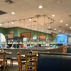 Sicily's Pizza - Biloxi - Inside
