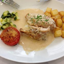 Le Plat d'Etain Restaurant - Pintade au cidre