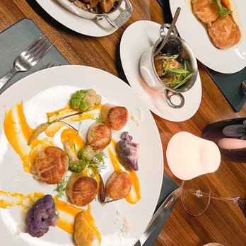 Gordon Ramsay Steak - Seared Scallops, Mushrooms - Steakhouses Near Me - Atlantic City, New Jersey Gordon Ramsay Steak - Seared Scallops, Mushrooms - Steakhouses Near Me - Atlantic City, New Jersey