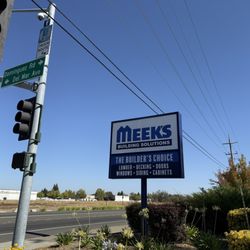 Meek's Building Solutions
