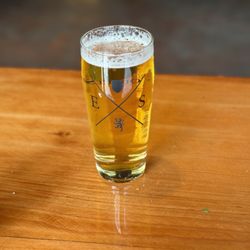 Elizabeth Station - Chuckanut Pilsner