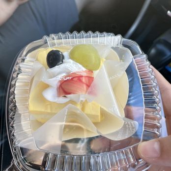 Sheng Kee Bakery - Bakeries Near Me - Milpitas, California