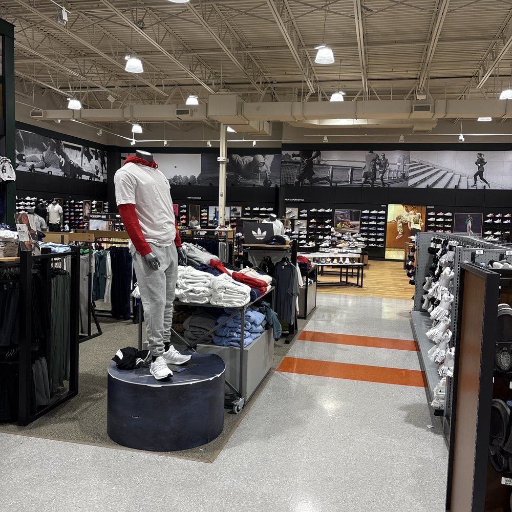 nike sporting goods store
