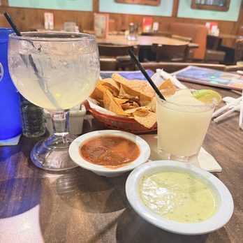 Luna's Mexican Restaurant - Chips and margaritas - Mexican Near Me - Texas City, Texas Luna's Mexican Restaurant - Chips and margaritas - Mexican Near Me - Texas City, Texas