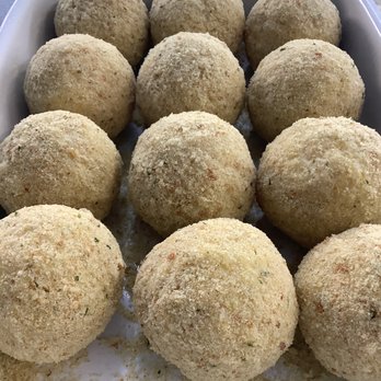Pescheria Friggitoria Jonio Blu - Homemade Swordfish arancini - Seafood Markets Near Me - Siderno, RC Pescheria Friggitoria Jonio Blu - Homemade Swordfish arancini - Seafood Markets Near Me - Siderno, RC