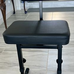 Liquid Stands