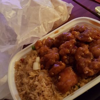 Shunxing Chinese Restaurant - General Taos combo. Not the best flavor imo, the sauce was a bit congealed even when hot. - Chinese Near Me - Stafford, Virginia
