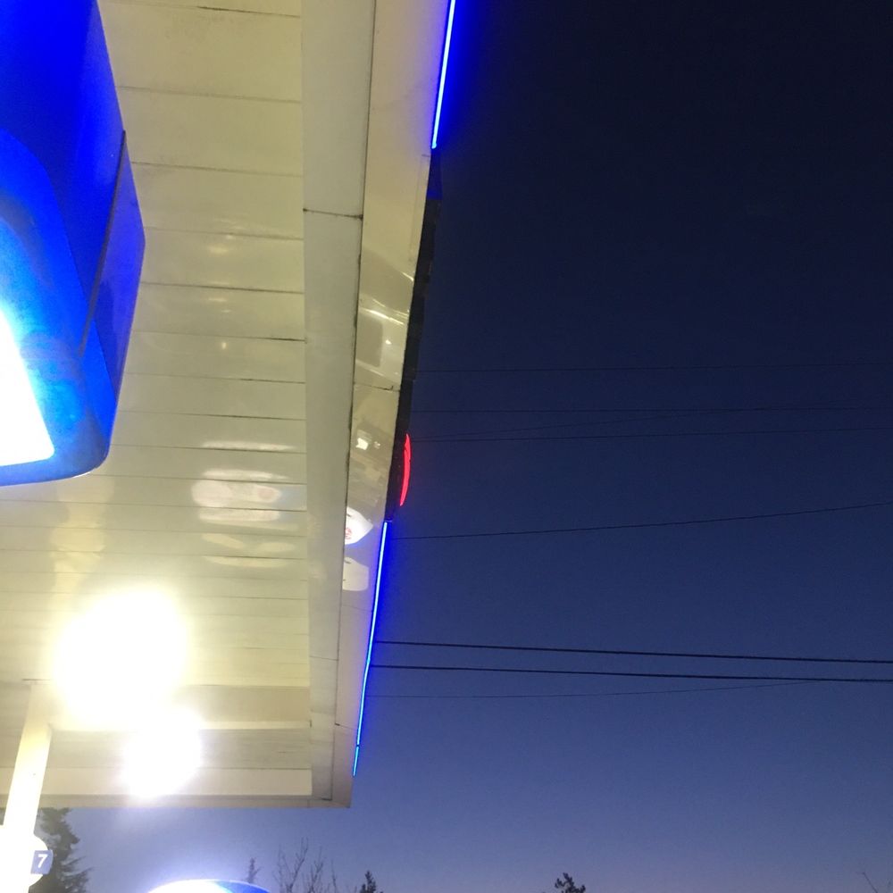 ARCO - Cool sunset view - Gas Stations Near Me - Mountlake Terrace, Washington