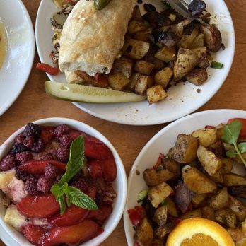 M henry - Breakfast & Brunch Near Me - Chicago, Illinois
