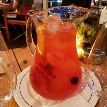 Martinez - Sangria cava - Seafood Near Me - Barcelona, B Martinez - Sangria cava - Seafood Near Me - Barcelona, B