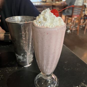 Streamliner Lounge - Strawberry milkshake - Lounges Near Me - Orange, California