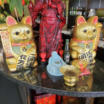 Le La Vietnamese Restaurant - Vietnamese Near Me - Calgary, Alberta Le La Vietnamese Restaurant - Vietnamese Near Me - Calgary, Alberta